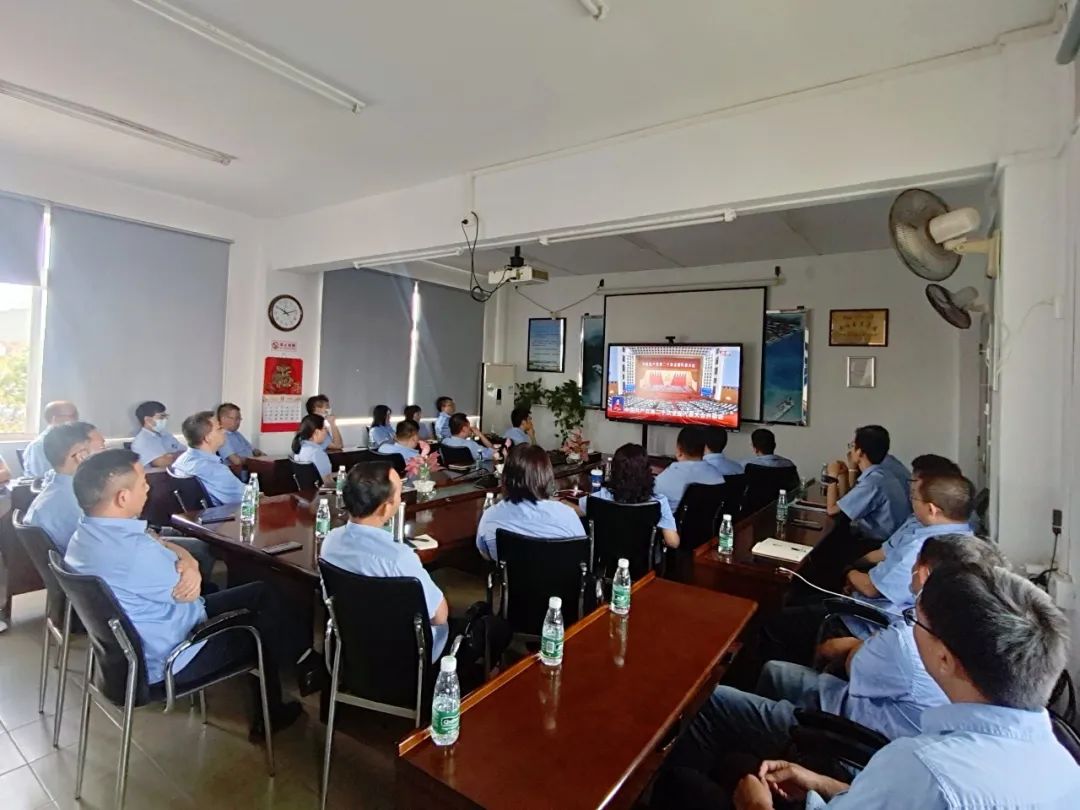 【二十大】觀看盛會(huì) 聆聽(tīng)報(bào)告 我們豪情滿(mǎn)懷