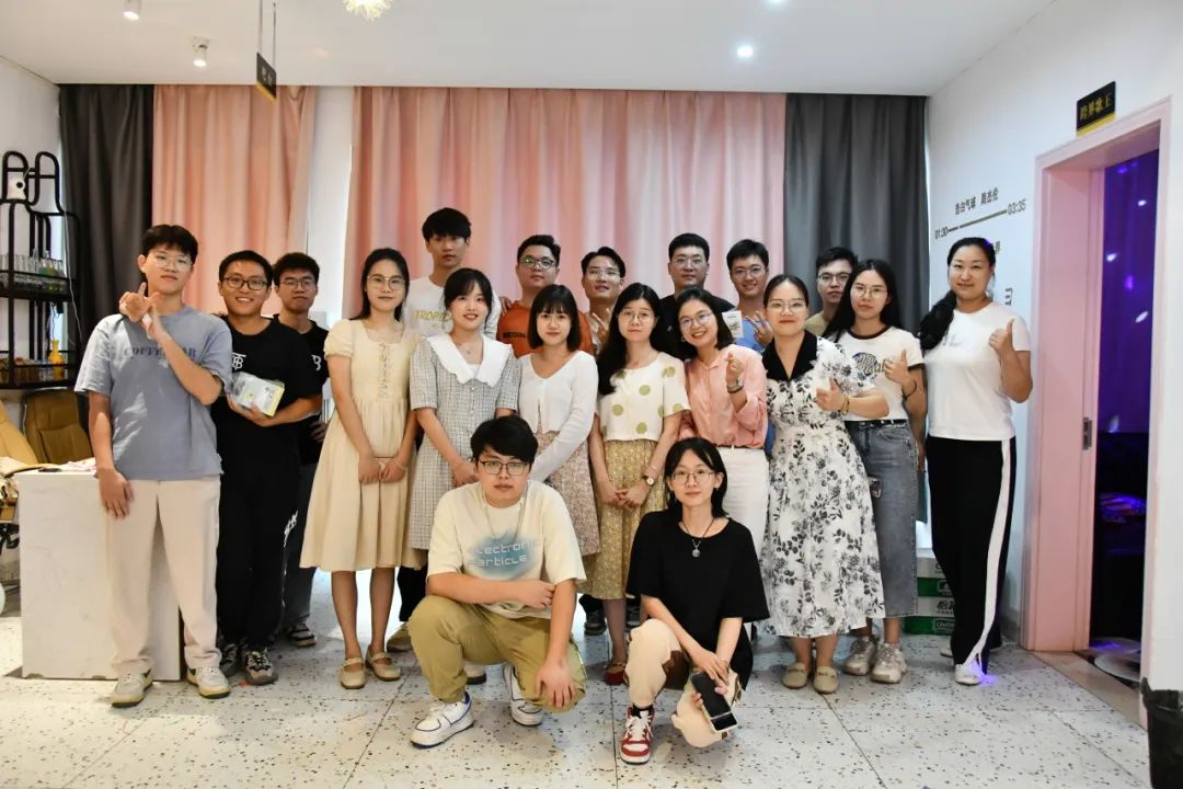 “緣聚校企 解放雙十一”公司組織開展青年聯(lián)誼活動